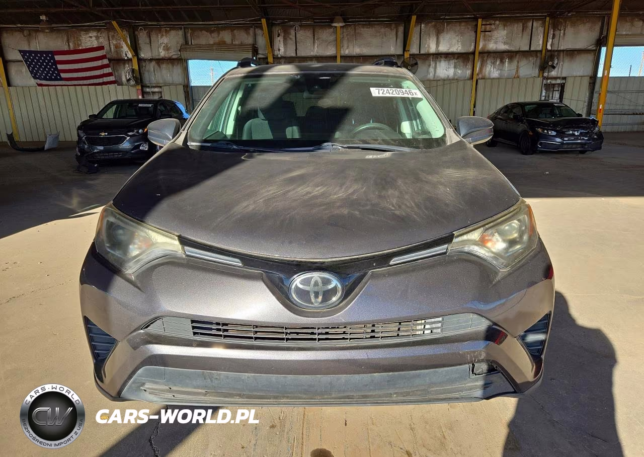 2018 Toyota Rav4 Le VIN:2T3ZFREV0JW450260 - 5