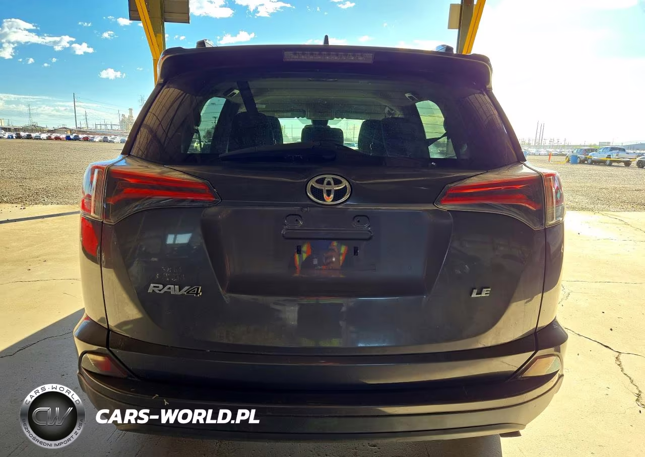 2018 Toyota Rav4 Le VIN:2T3ZFREV0JW450260 - 6