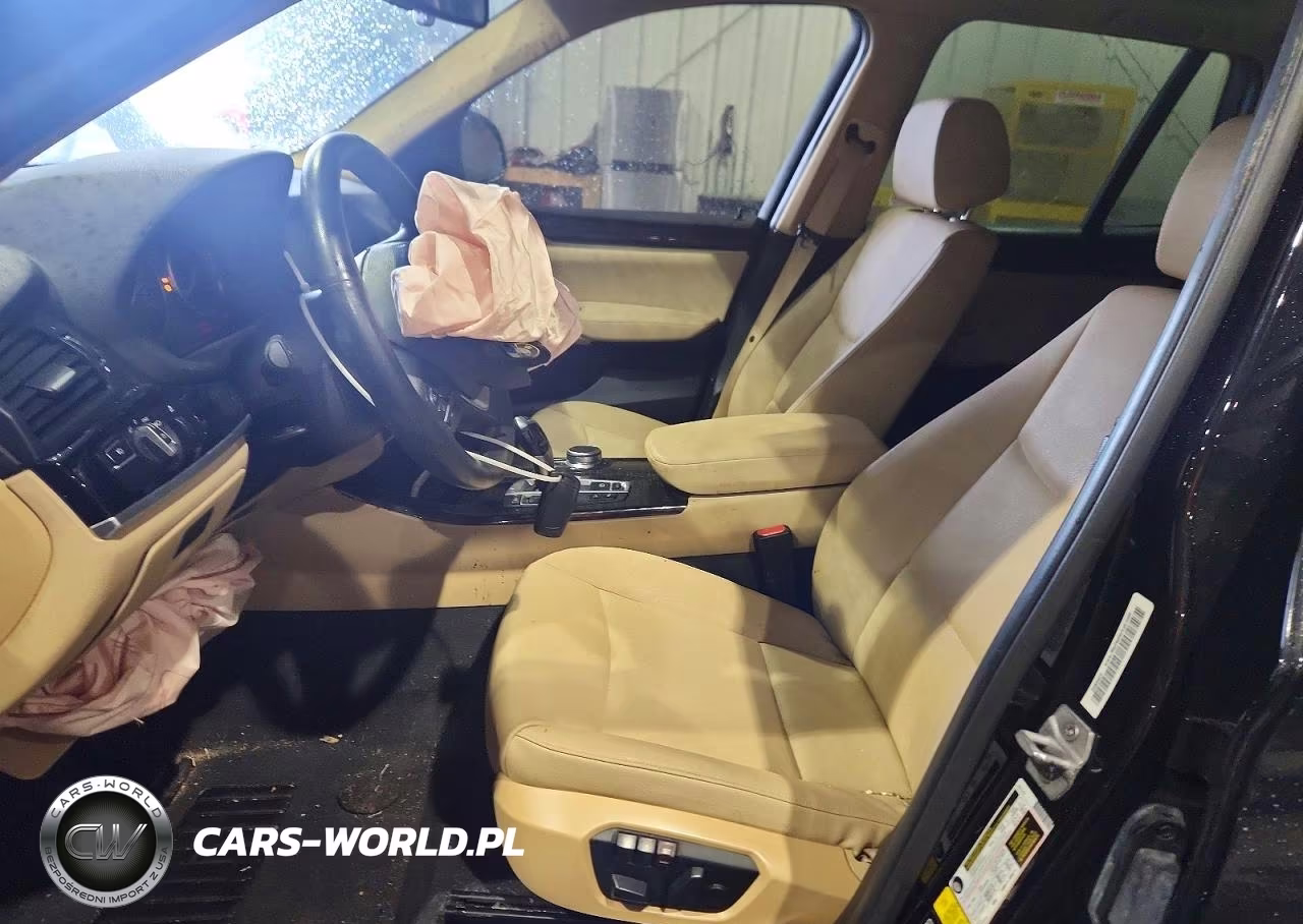 2017 BMW X3 xDrive35I VIN:5UXWX7C57H0S18629 - 7