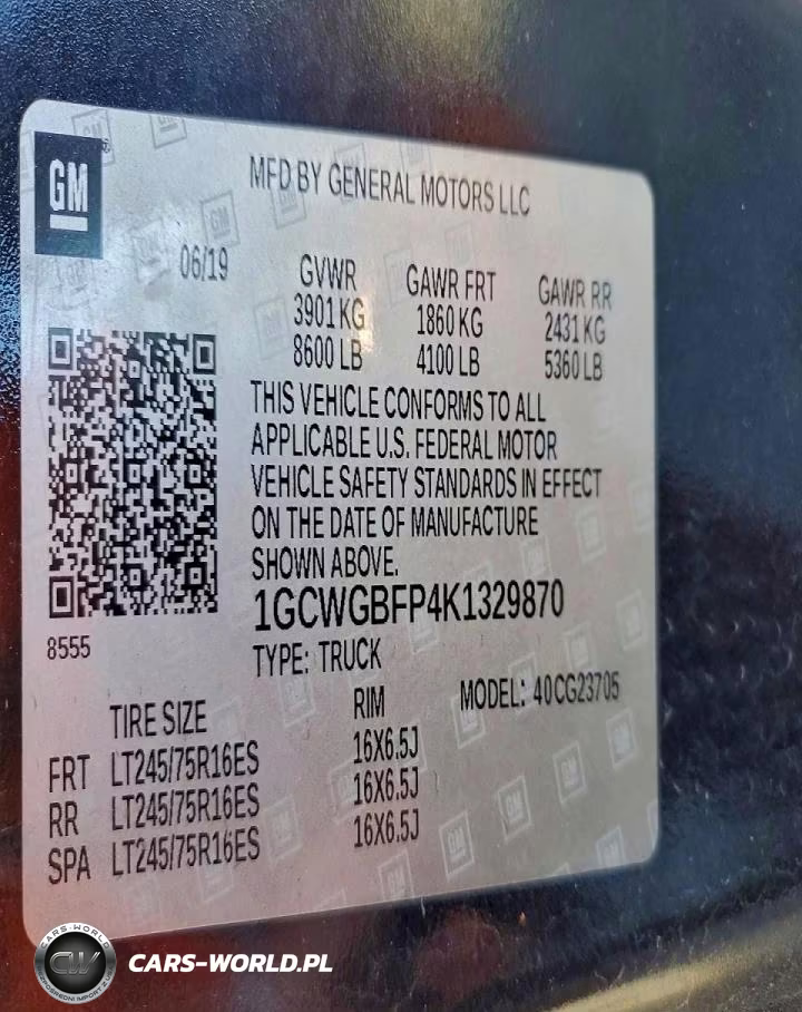 2019 Chevrolet Express 2500 Delivery Van VIN:1GCWGBFP4K1329870 - 13