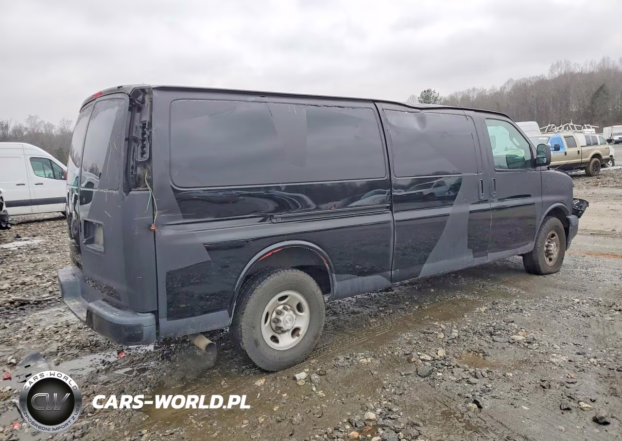 2019 Chevrolet Express 2500 Delivery Van VIN:1GCWGBFP4K1329870 - 3