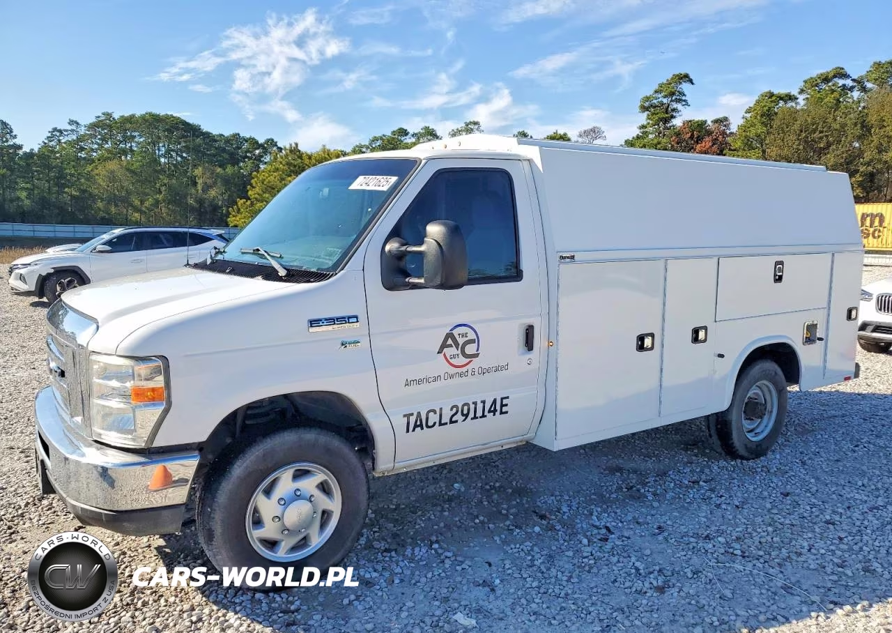 2018 Ford E350 Utility - Service Van