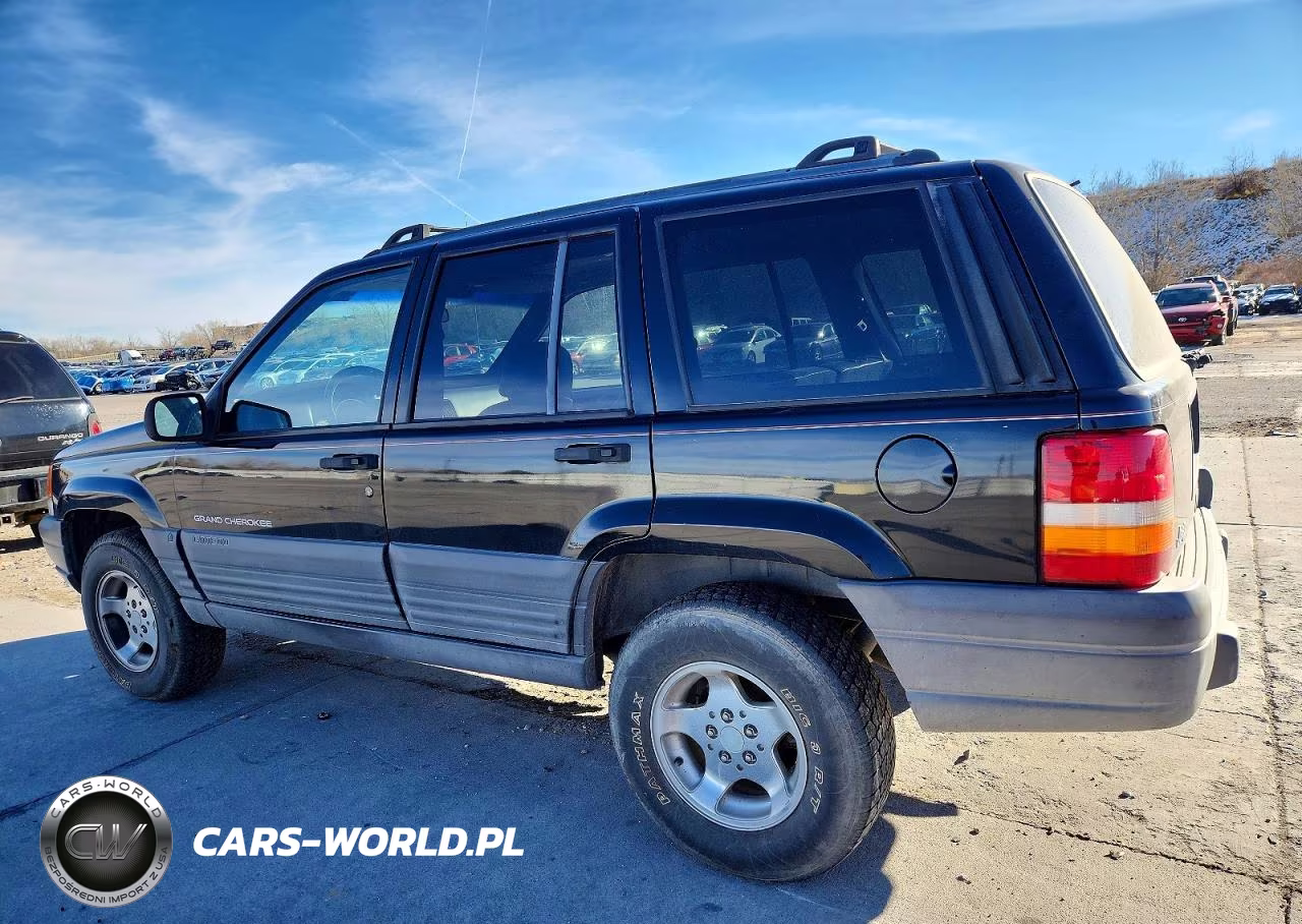1996 Jeep Grand Cherokee Laredo VIN:1J4FX58SXTC304247 - 2