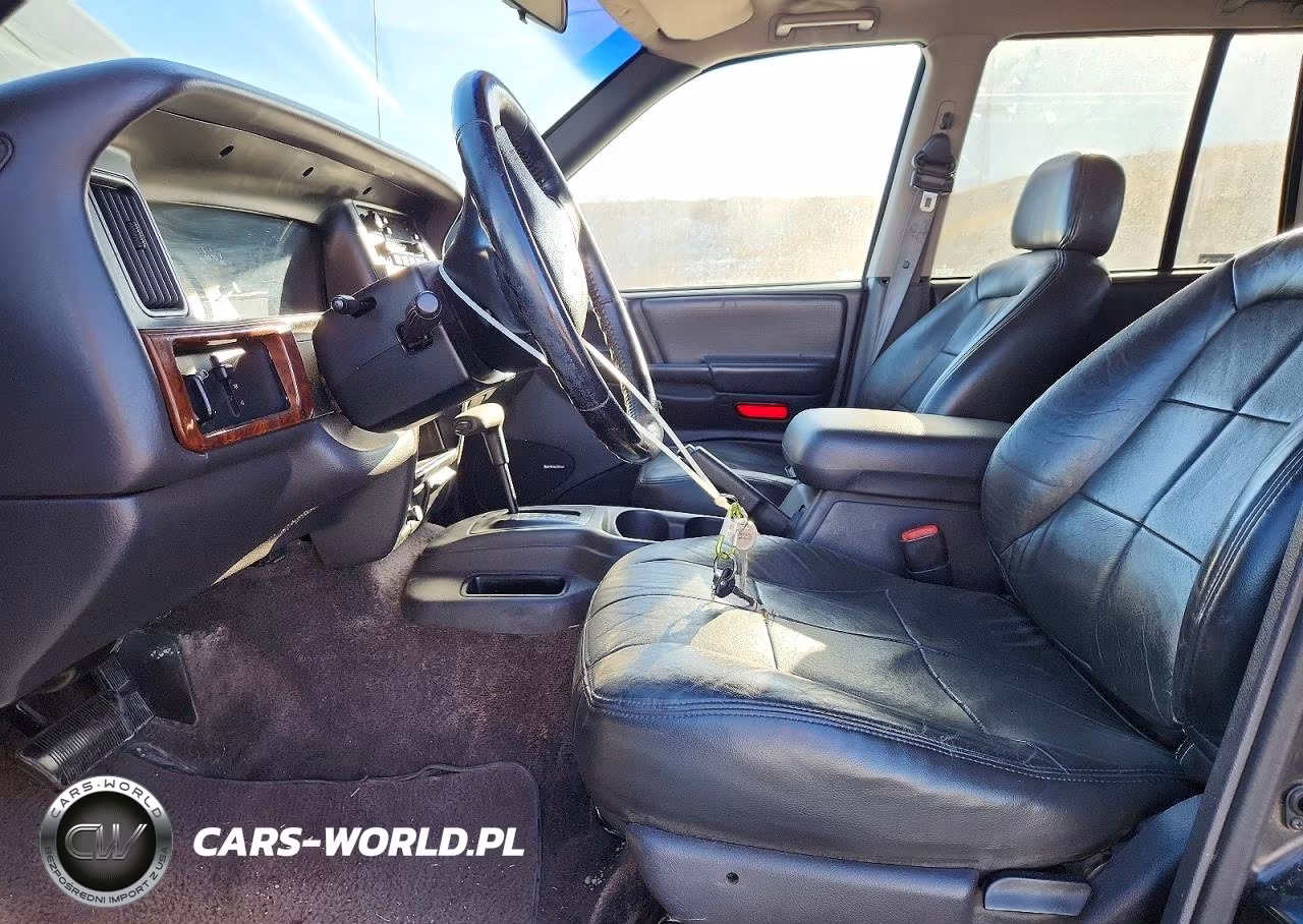 1996 Jeep Grand Cherokee Laredo VIN:1J4FX58SXTC304247 - 7