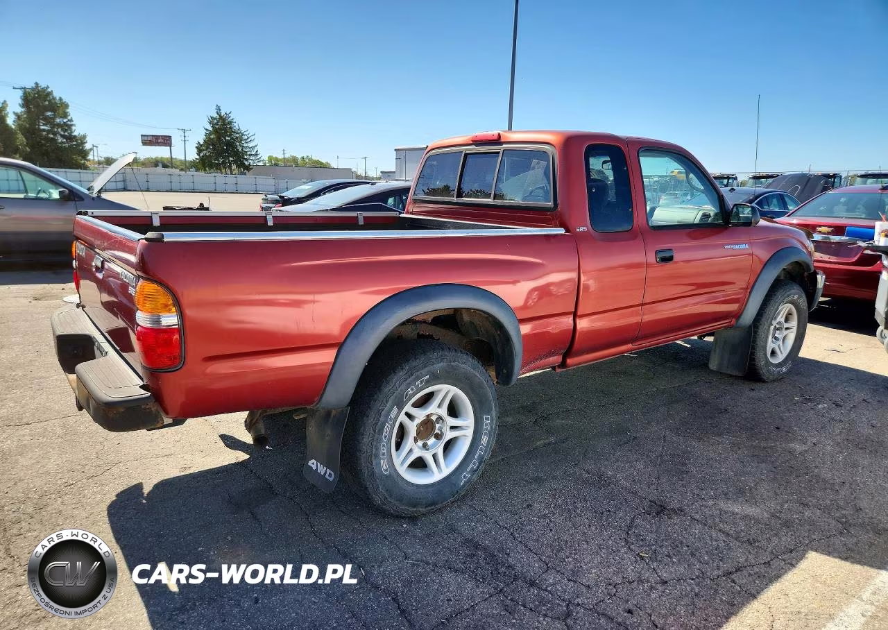 2003 Toyota Tacoma VIN:5TEWM72N63Z215841 - 3