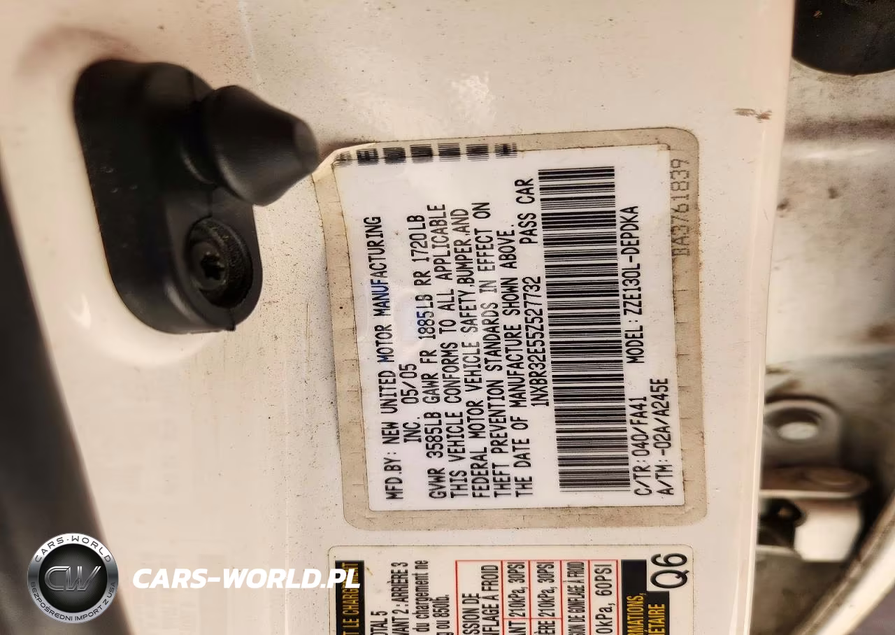 2005 Toyota Corolla Ce VIN:1NXBR32E55Z527732 - 12