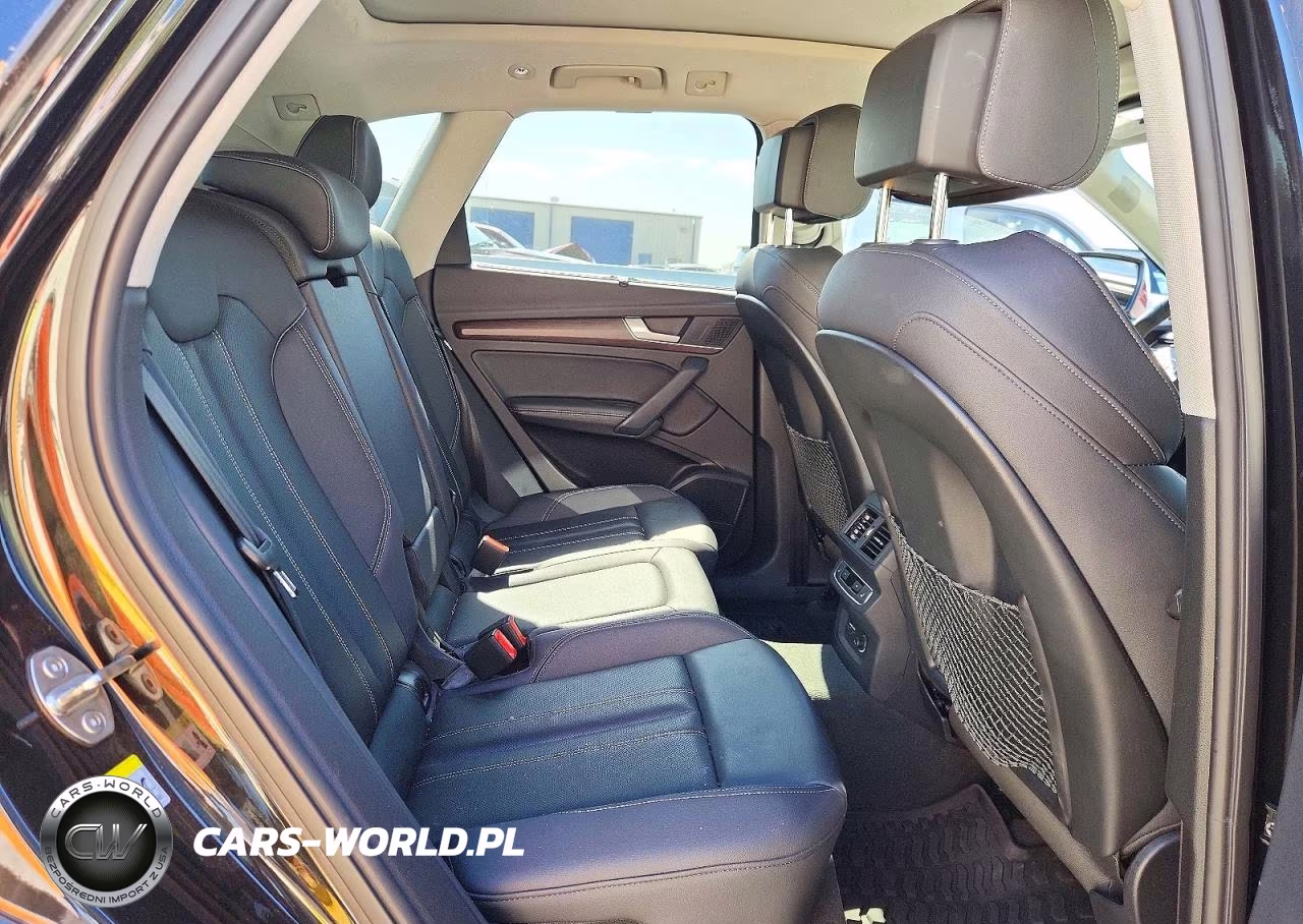 2023 Audi Q5 Prestige 40 VIN:WA1CBAFY4P2062696 - 11