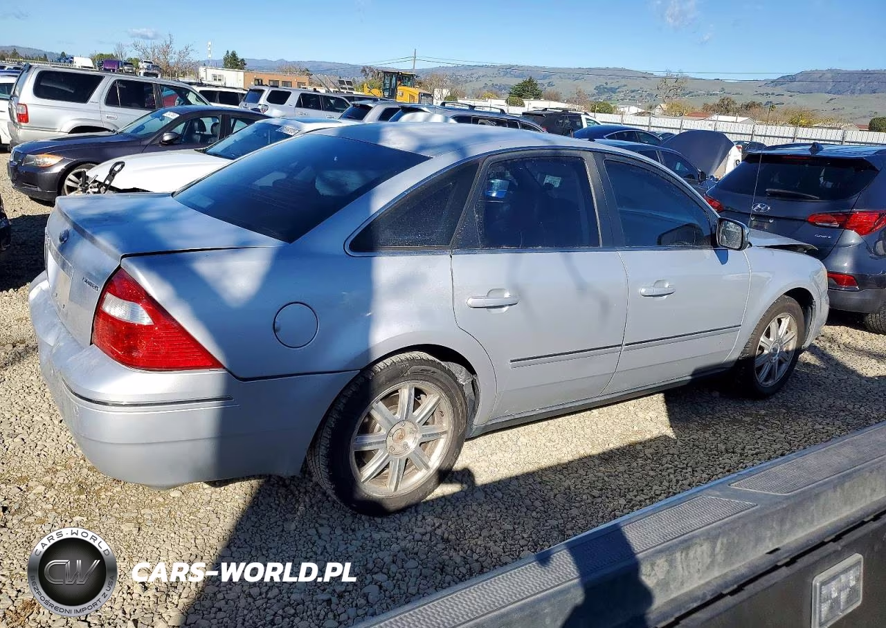 2005 Ford Five Hundred Limited VIN:1FAHP281X5G194709 - 3