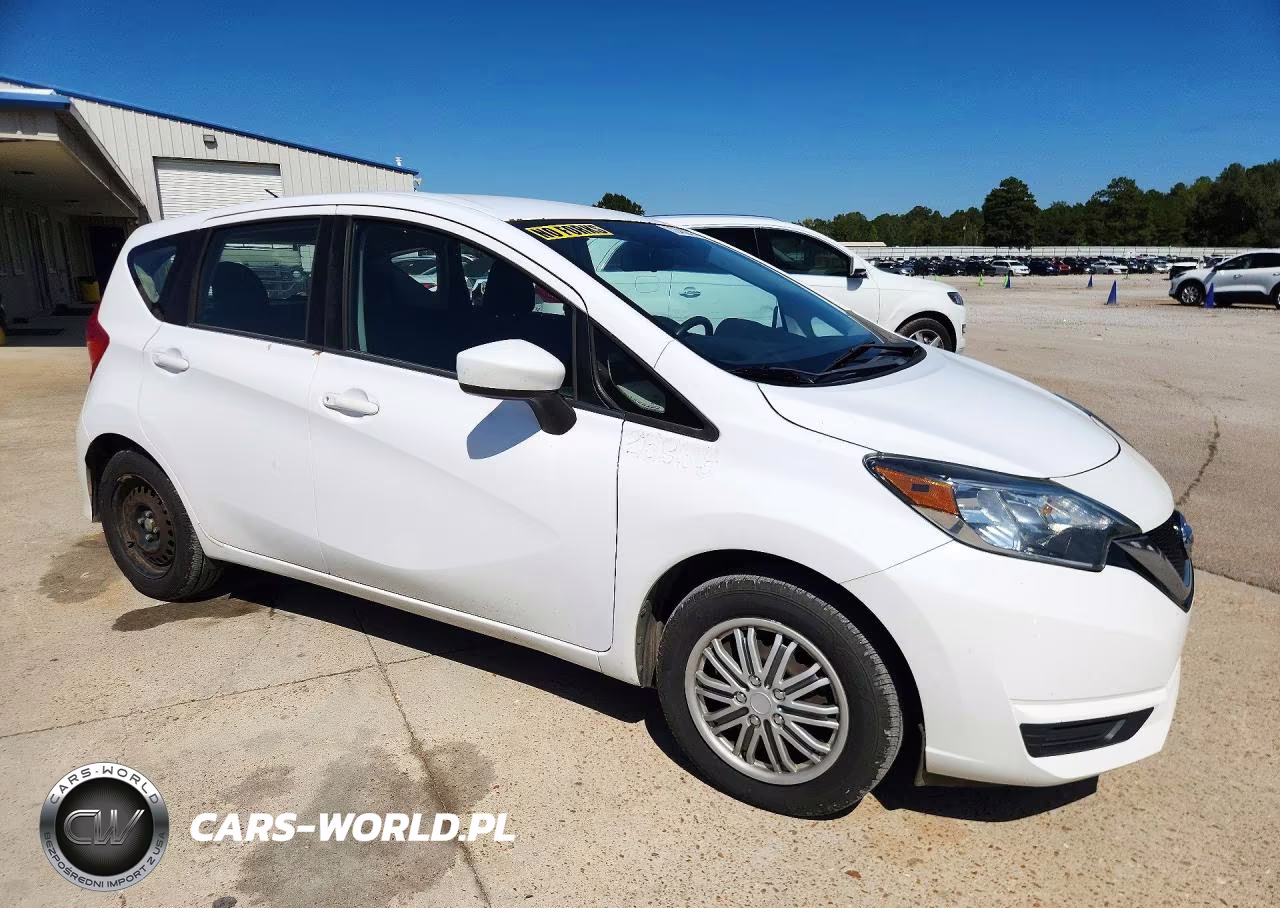 2017 Nissan Versa Note S Plus VIN:3N1CE2CP0HL360664 - 4