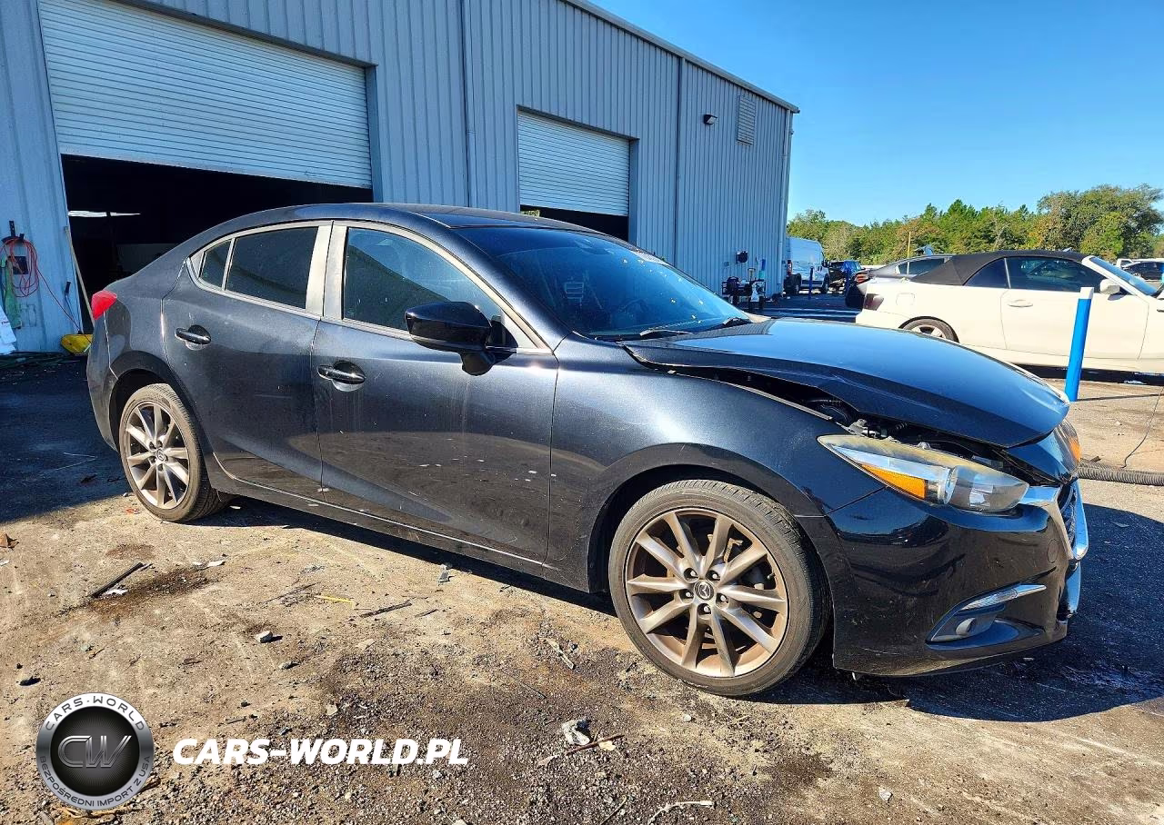 2018 Mazda 3 Touring VIN:3MZBN1V36JM173276 - 4
