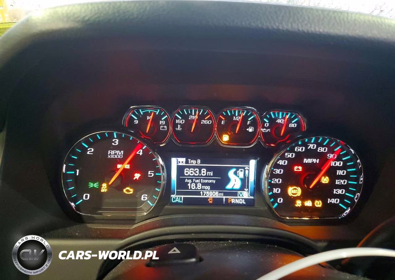2020 Chevrolet Suburban K1500 Ls VIN:1GNSKGKC6LR129399 - 9
