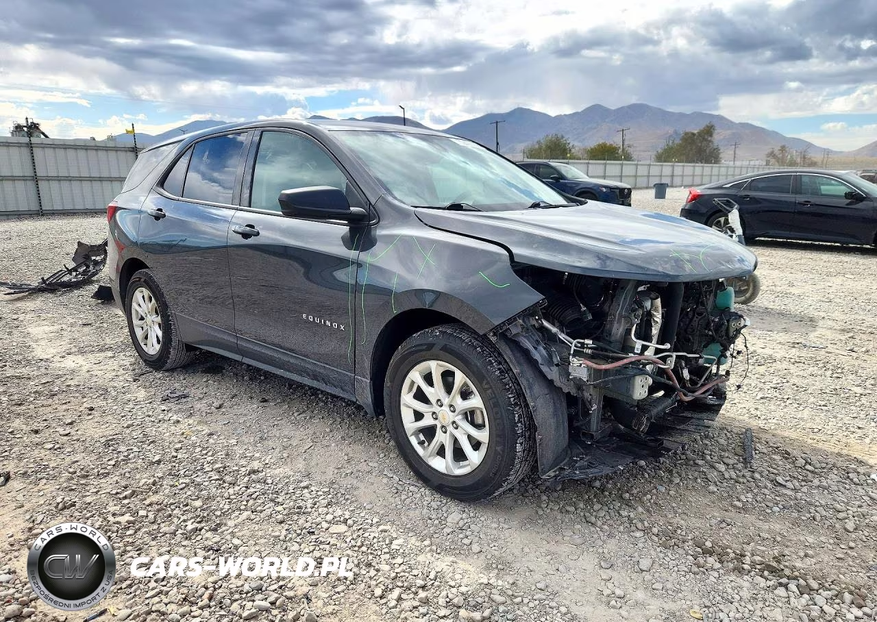 2018 Chevrolet Equinox Ls VIN:2GNAXHEVXJ6263969 - 4