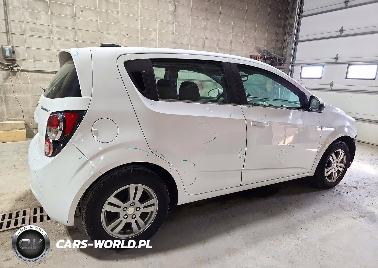 2015 Chevrolet Sonic Lt VIN:1G1JC6SH9F4102294 - 3