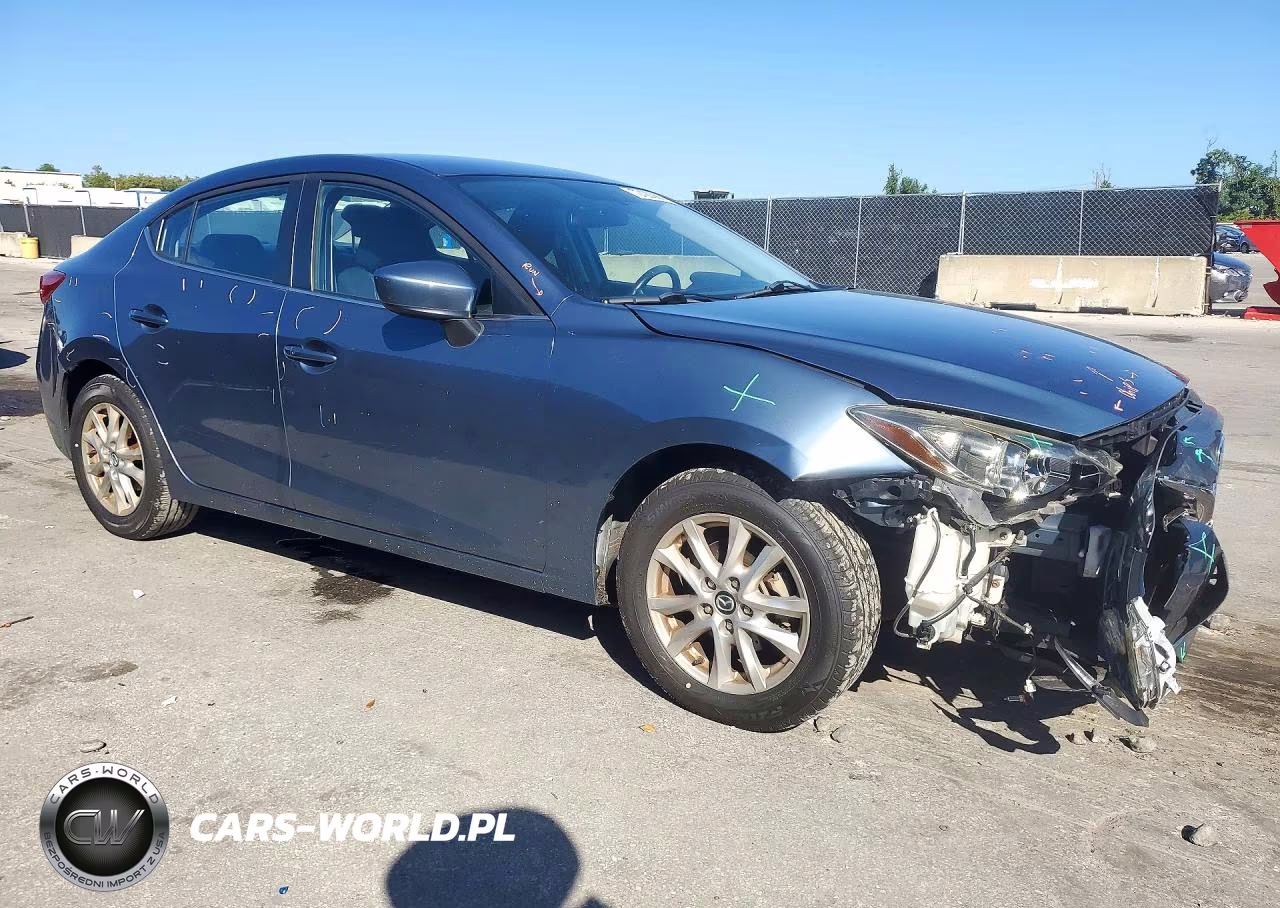 2014 Mazda 3 Touring VIN:JM1BM1V70E1145663 - 4
