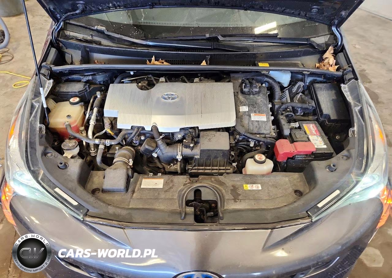 2017 Toyota Prius Three VIN:JTDKARFU2H3049991 - 11