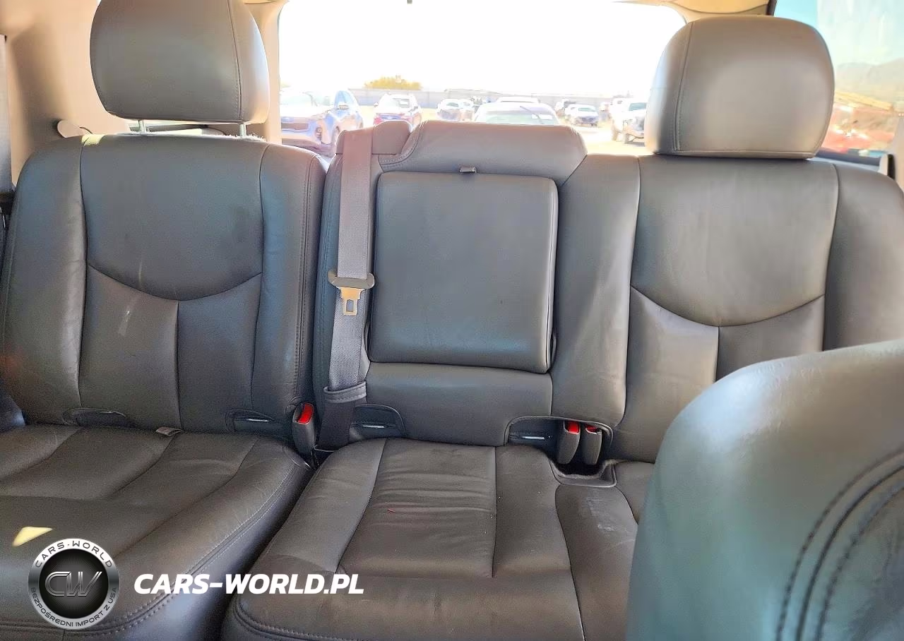 2003 Chevrolet Tahoe K1500 VIN:1GNEK13Z33J160475 - 10