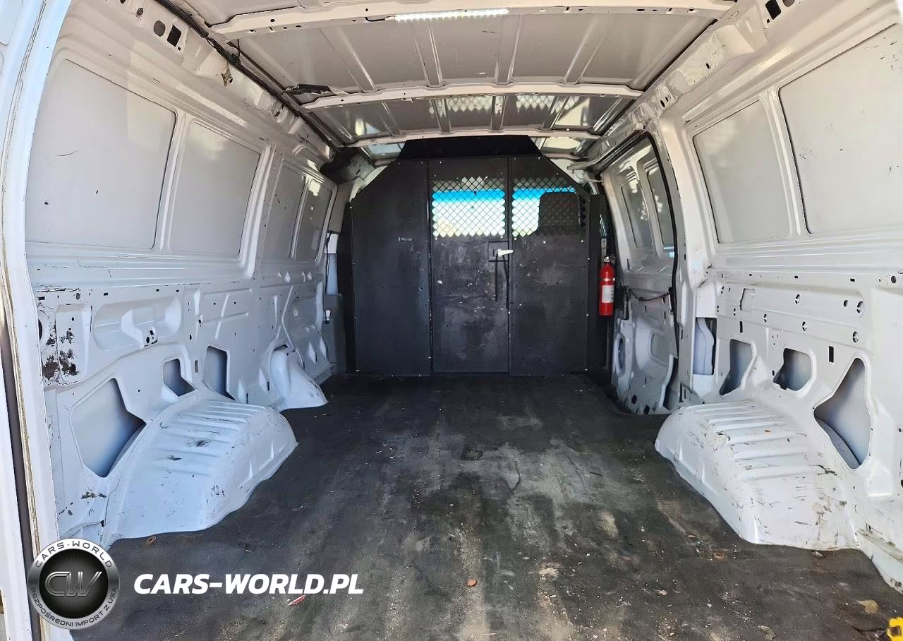 2011 Ford E250 Delivery Van VIN:1FTNE2EL6BDB34691 - 10