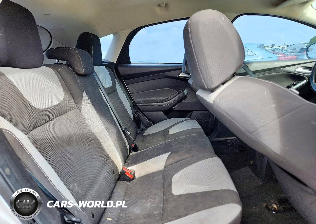 2012 Ford Focus Se VIN:1FAHP3K29CL429807 - 10