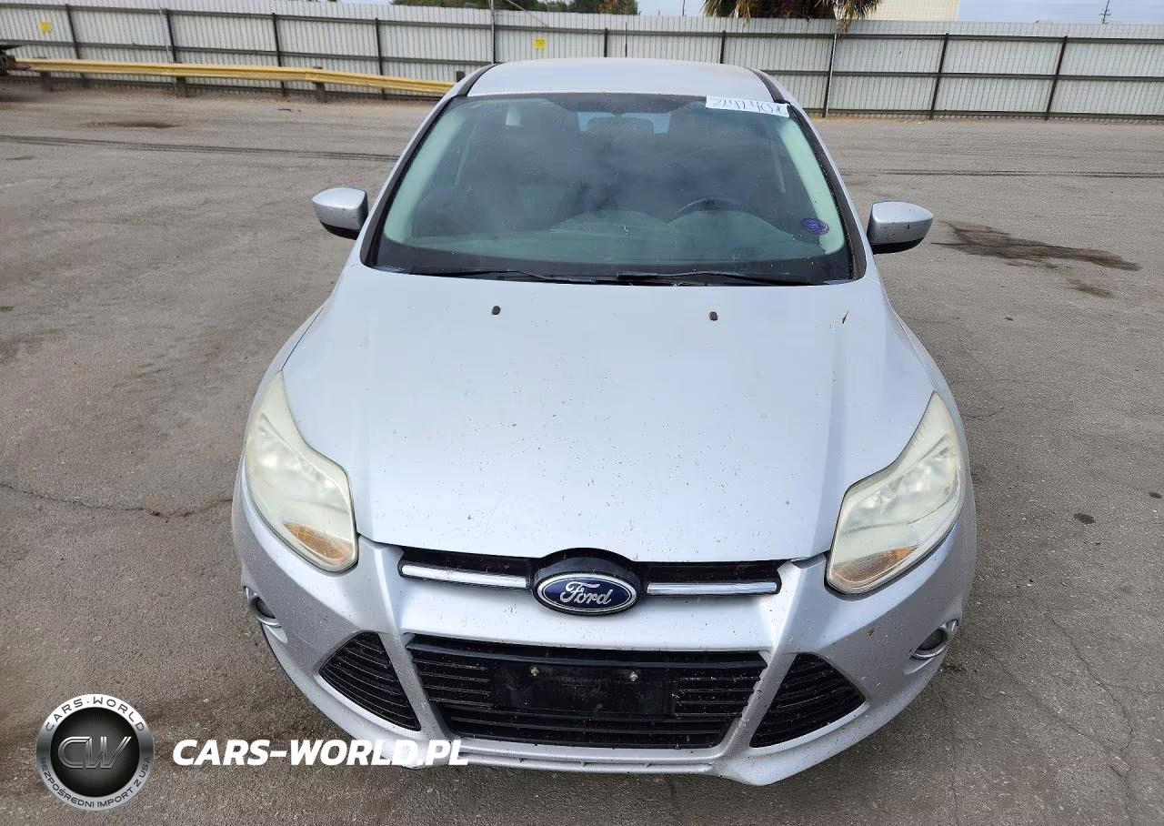 2012 Ford Focus Se VIN:1FAHP3K29CL429807 - 5
