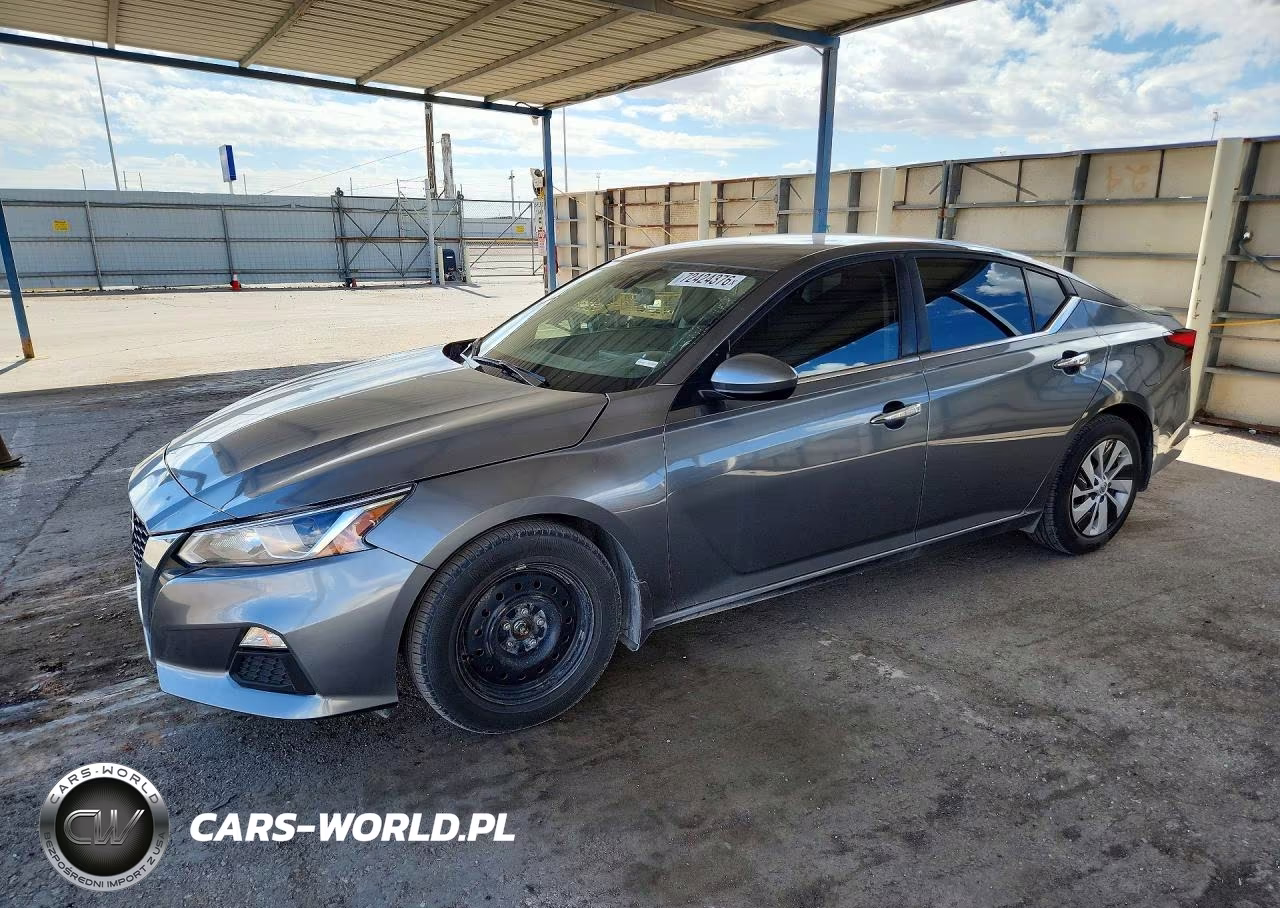 2022 Nissan Altima S – zdjęcie 1 z 12