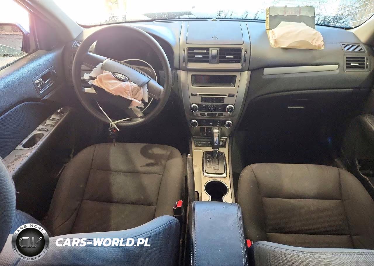 2012 Ford Fusion Se VIN:3FAHP0HA8CR127729 - 8