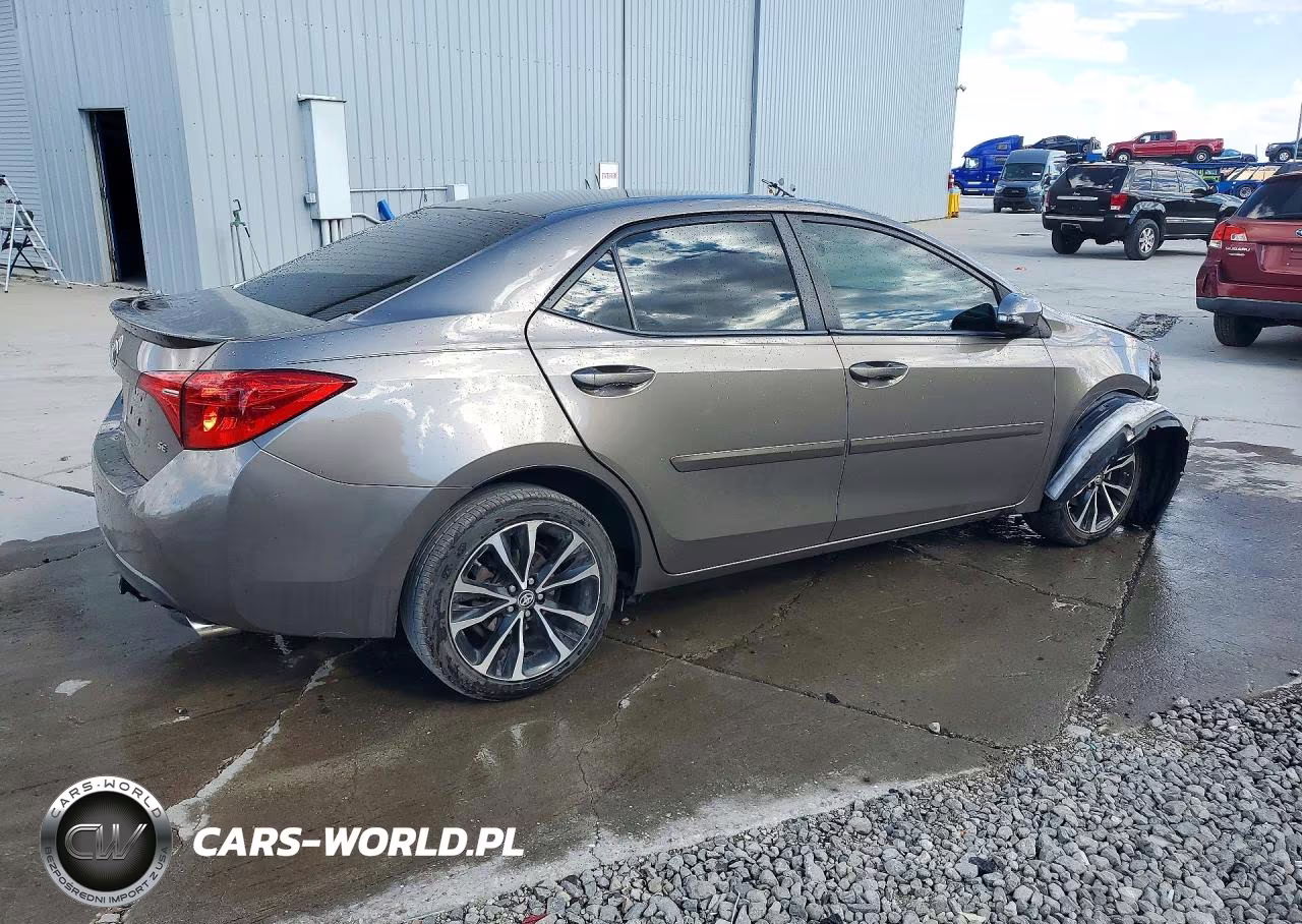 2017 Toyota Corolla Se VIN:2T1BURHE6HC937907 - 3