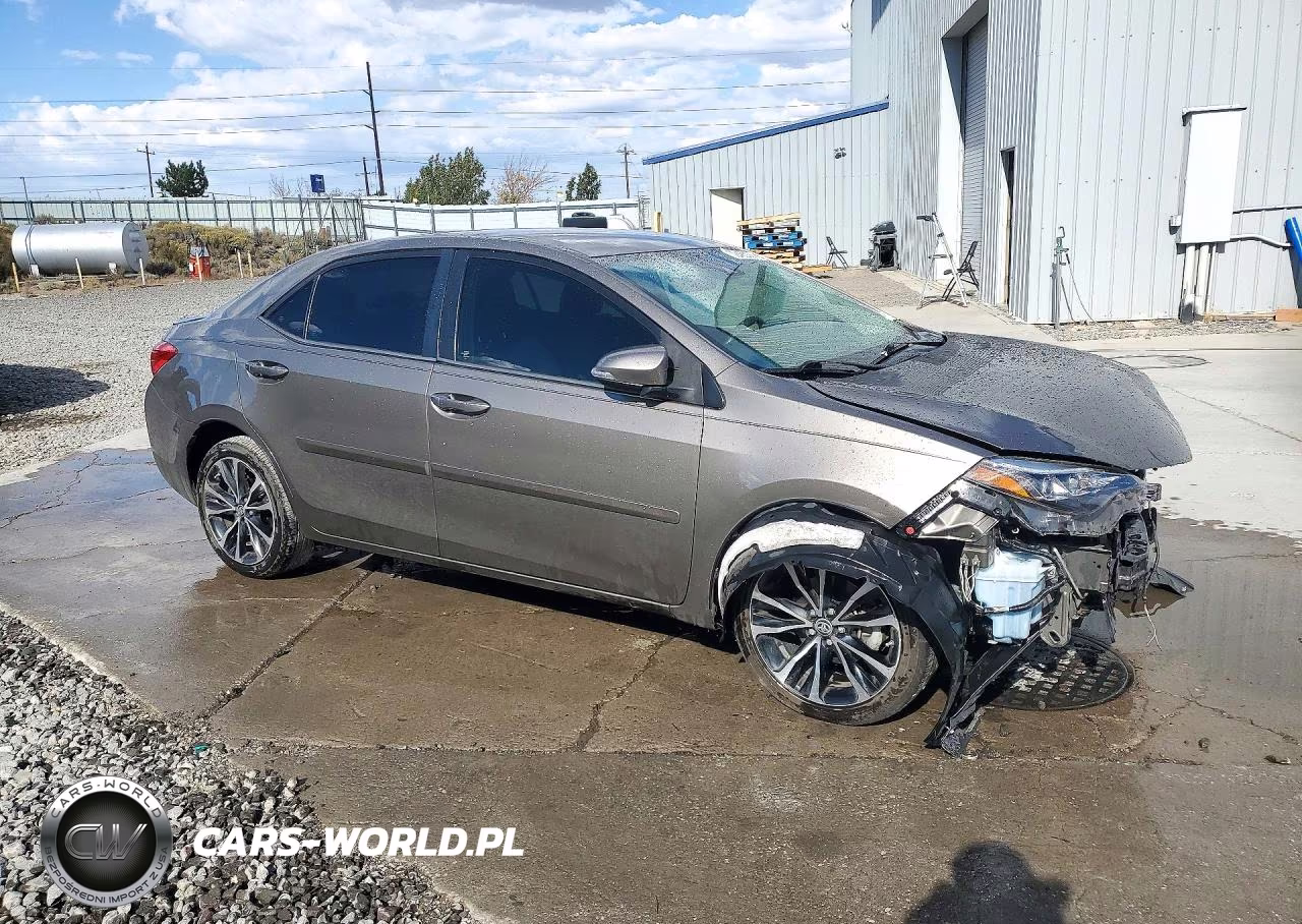 2017 Toyota Corolla Se VIN:2T1BURHE6HC937907 - 4