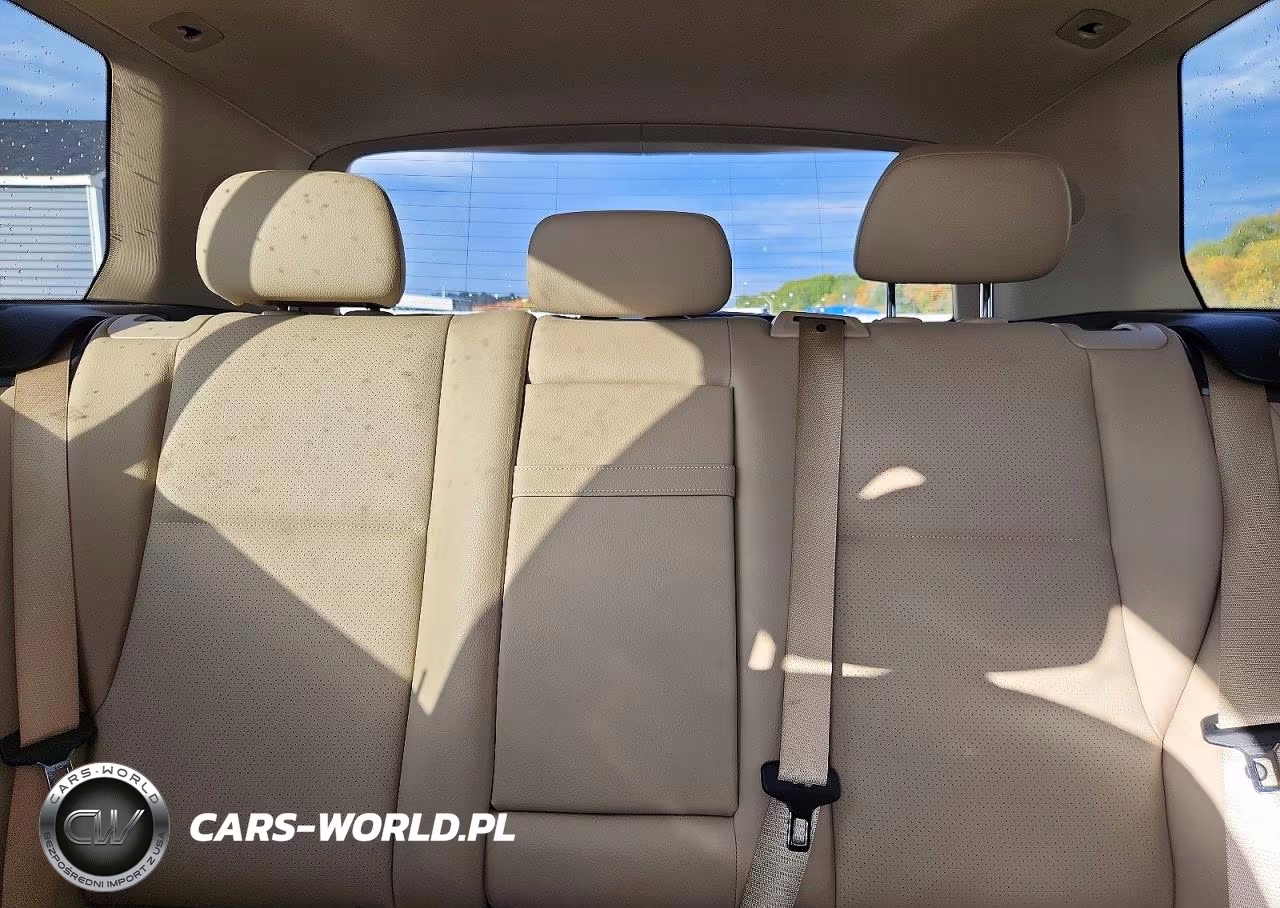 2010 Mercedes-Benz Glk 350 4Matic VIN:WDCGG8HB0AF354270 - 10