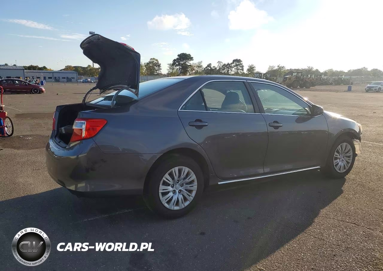 2012 Toyota Camry Le VIN:4T1BF1FK2CU178989 - 3