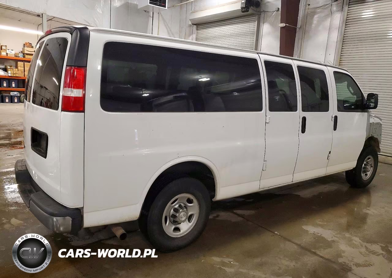 2017 Chevrolet Express G3500 Lt VIN:1GAZGPFF9H1208013 - 3