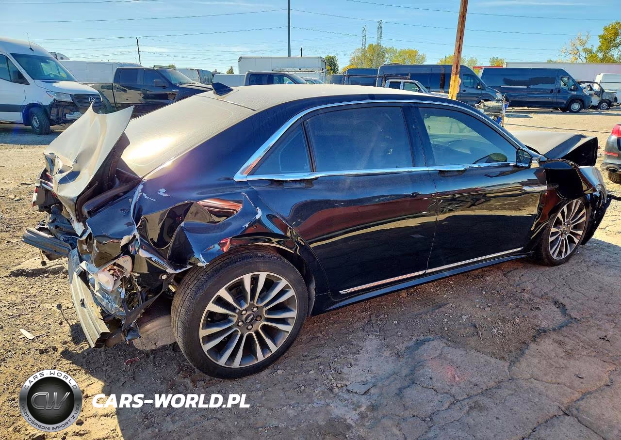 2018 Lincoln Continental Reserve VIN:1LN6L9RP4J5609422 - 3