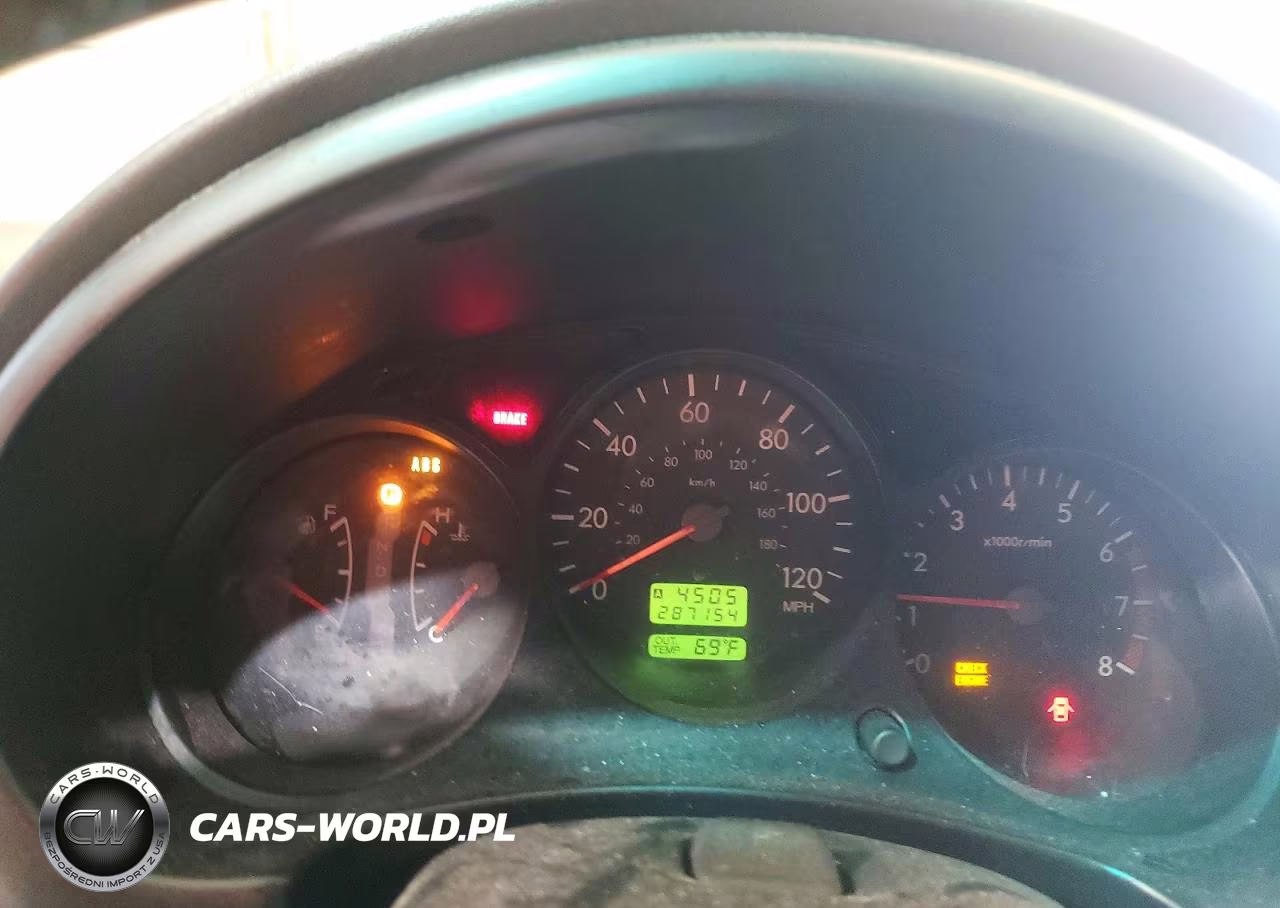 2004 Subaru Forester 2.5Xs VIN:JF1SG65684H755267 - 9
