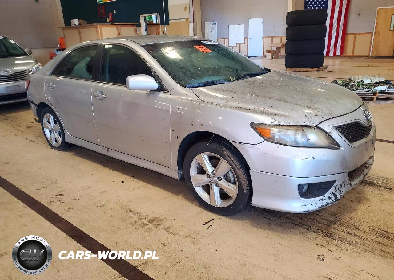 2010 Toyota Camry Se VIN:4T1BF3EK5AU018907 - 4