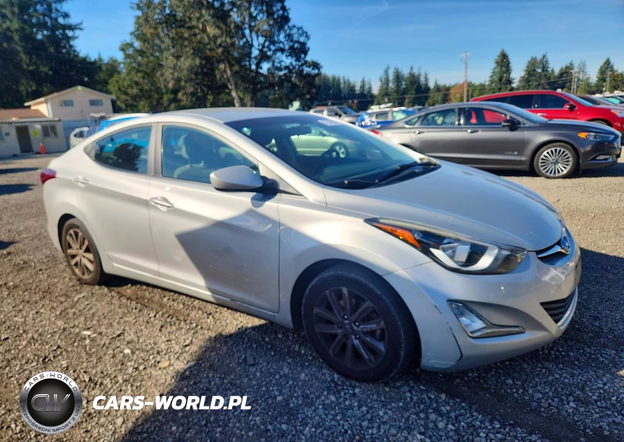 2015 Hyundai Elantra Se VIN:5NPDH4AE3FH607338 - 4
