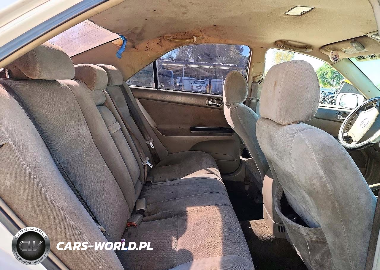 2006 Toyota Camry Le VIN:4T1BE32K66U647946 - 10