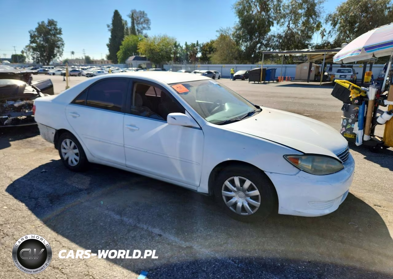 2006 Toyota Camry Le VIN:4T1BE32K66U647946 - 4