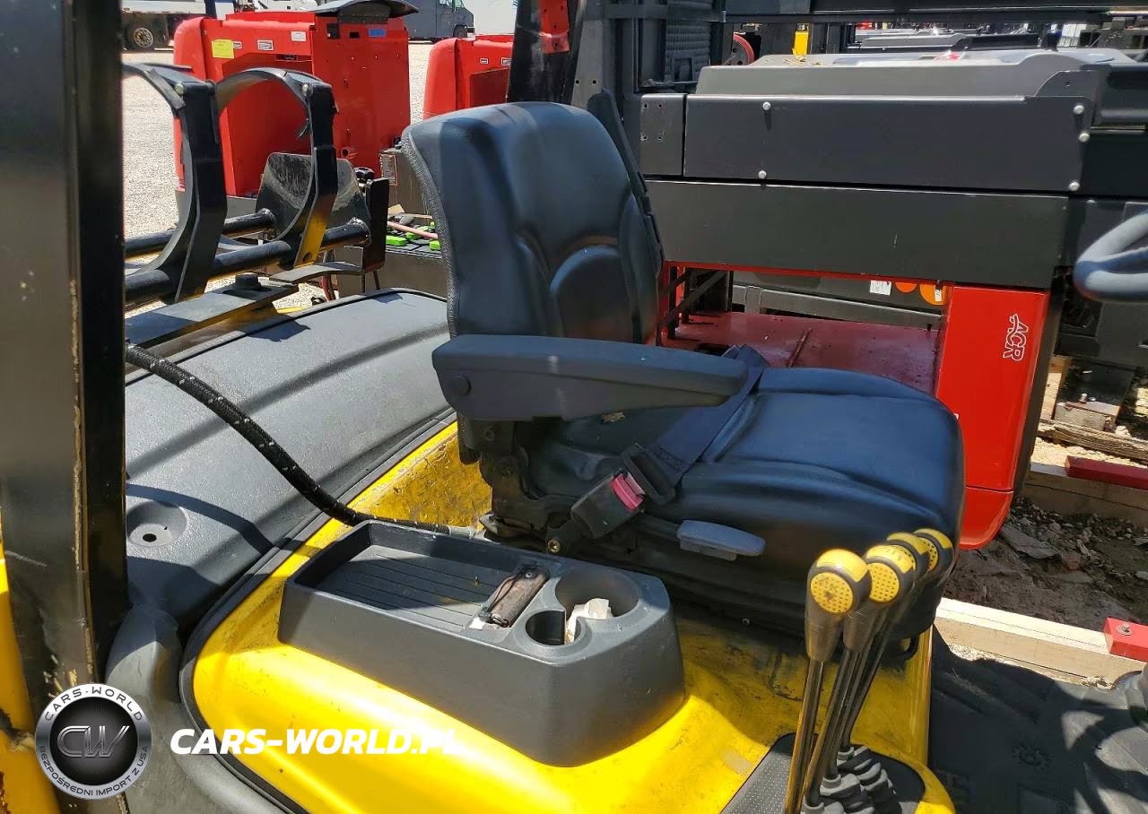 2016 Hyundai 25L-7A Forklift VIN:HHKHHF08EF0002558 - 6