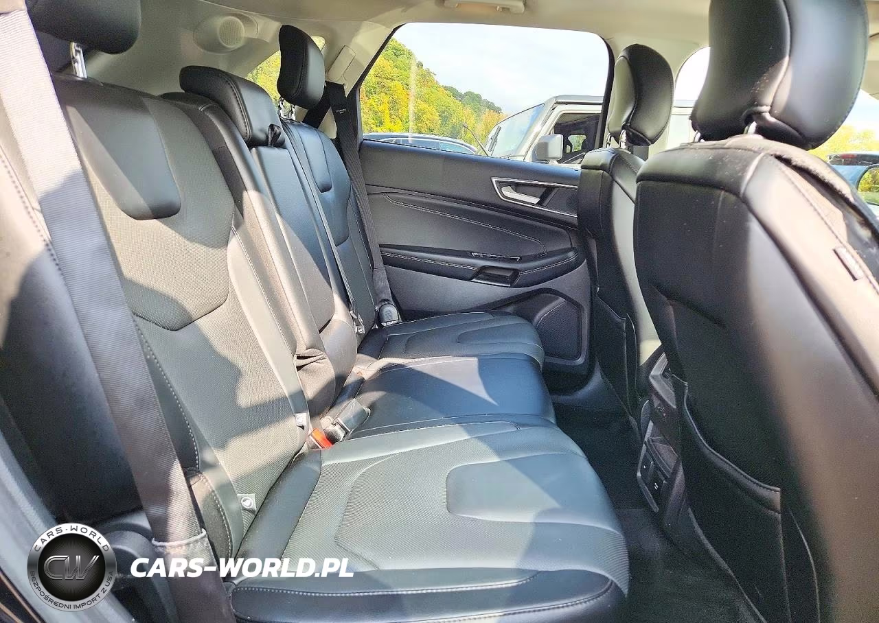 2018 Ford Edge Titanium VIN:2FMPK3K97JBC05719 - 11