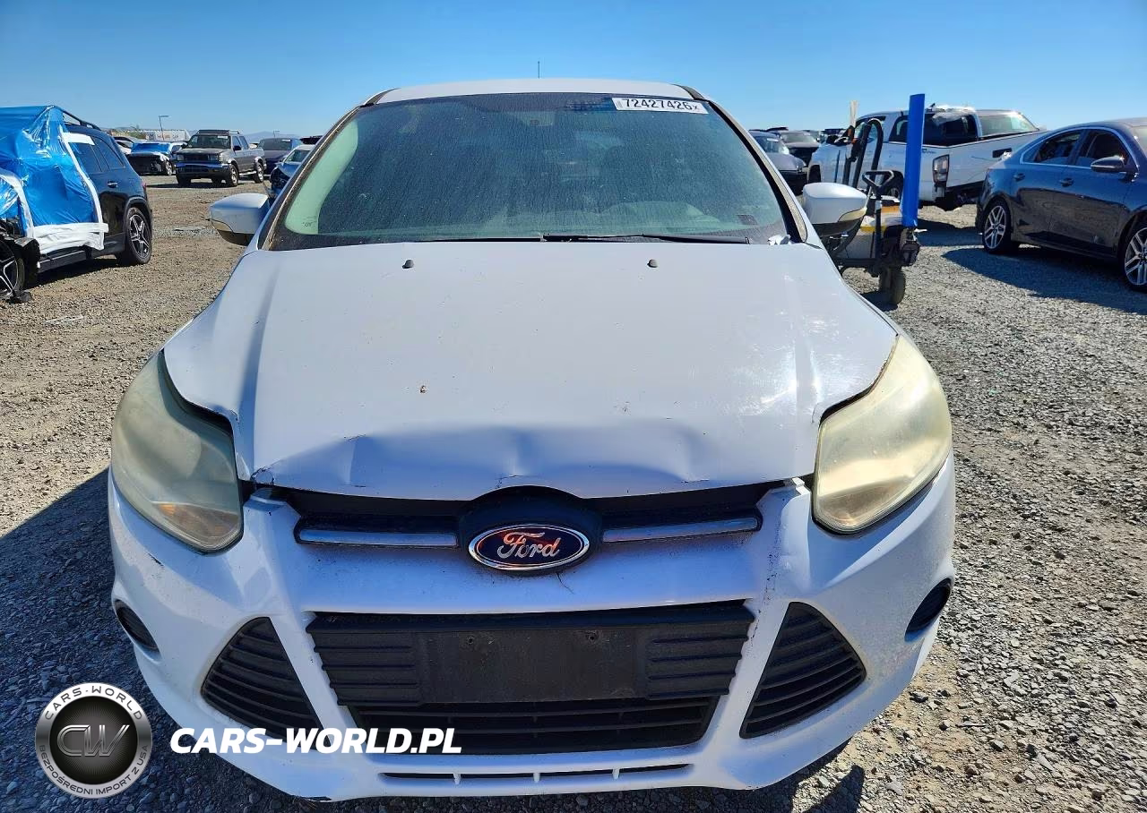 2014 Ford Focus Se VIN:1FADP3K27EL254846 - 5