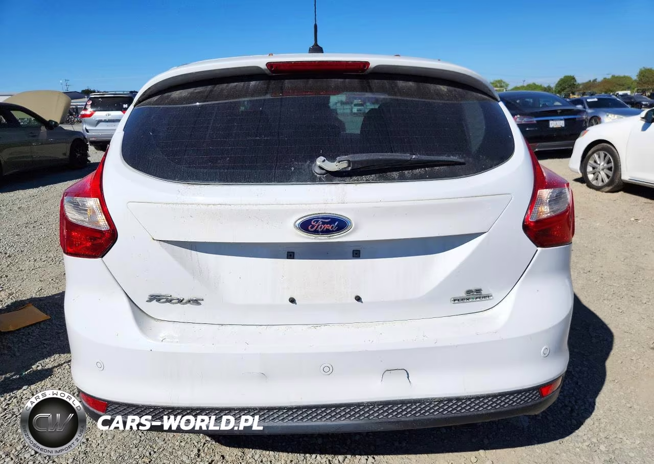 2014 Ford Focus Se VIN:1FADP3K27EL254846 - 6