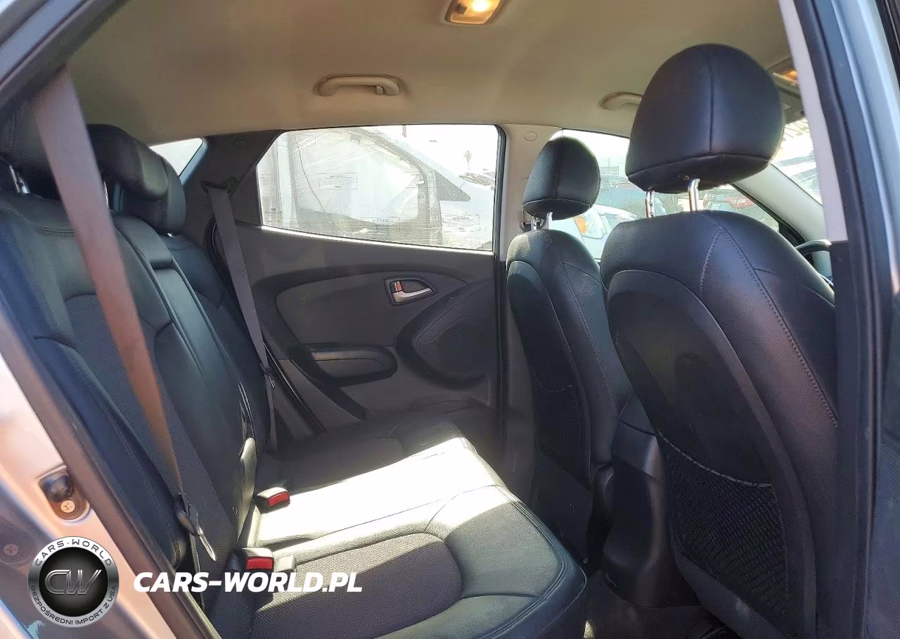 2011 Hyundai Tucson Gls VIN:KM8JU3AC8BU211361 - 11