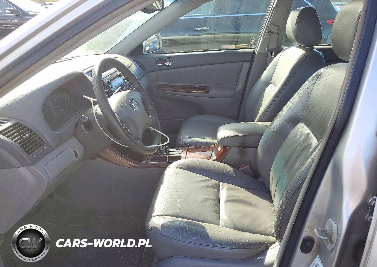 2002 Toyota Camry Xle V6 VIN:4T1BF30K02U538022 - 7