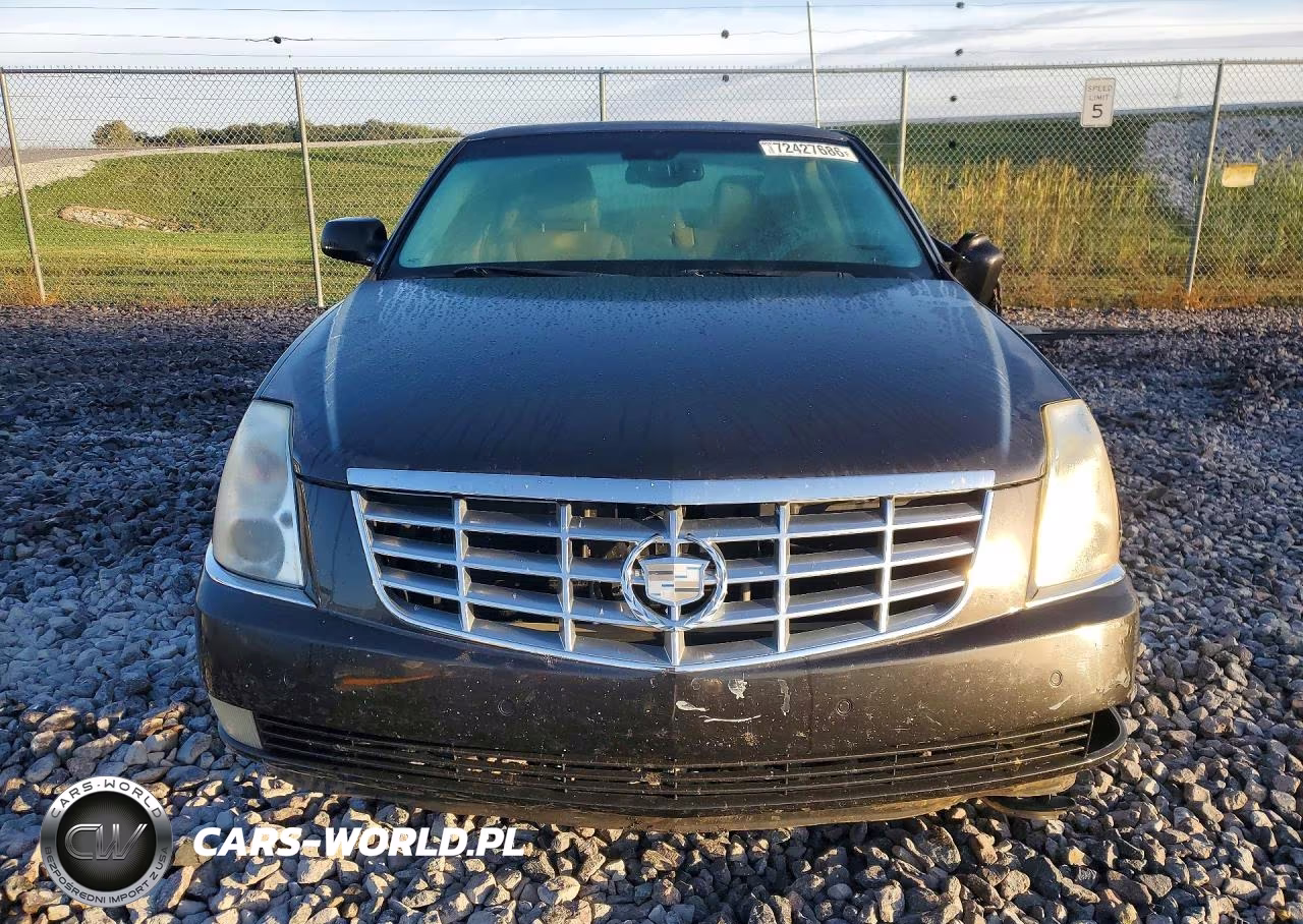 2008 Cadillac Dts VIN:1G6KD57Y18U106597 - 5