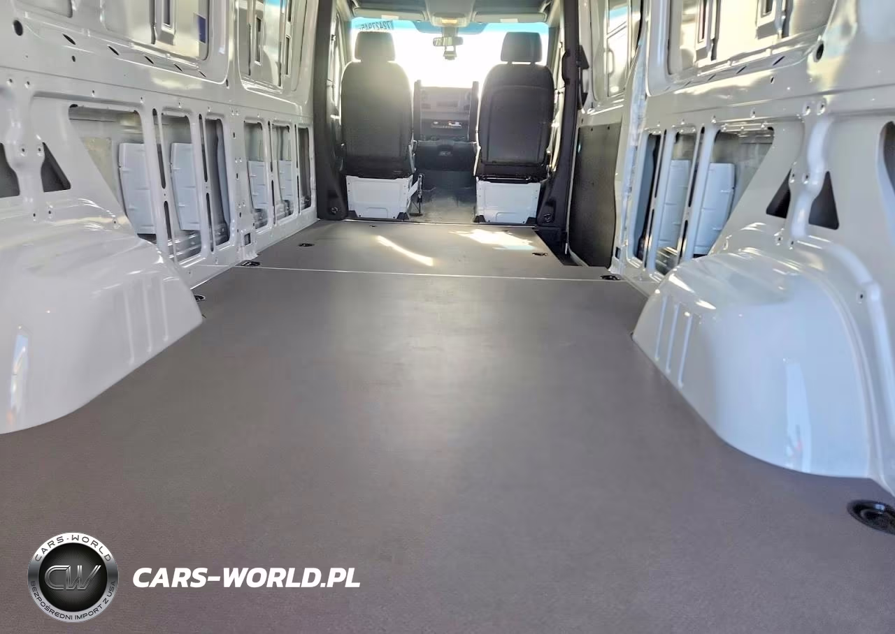 2025 Mercedes-Benz Sprinter 2500 VIN:W1Y4KCHYXST228897 - 10
