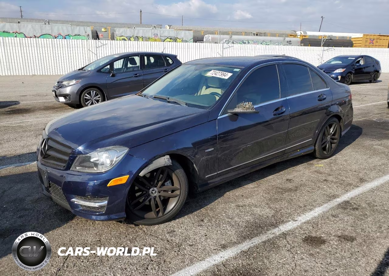 2010 Mercedes-Benz C
