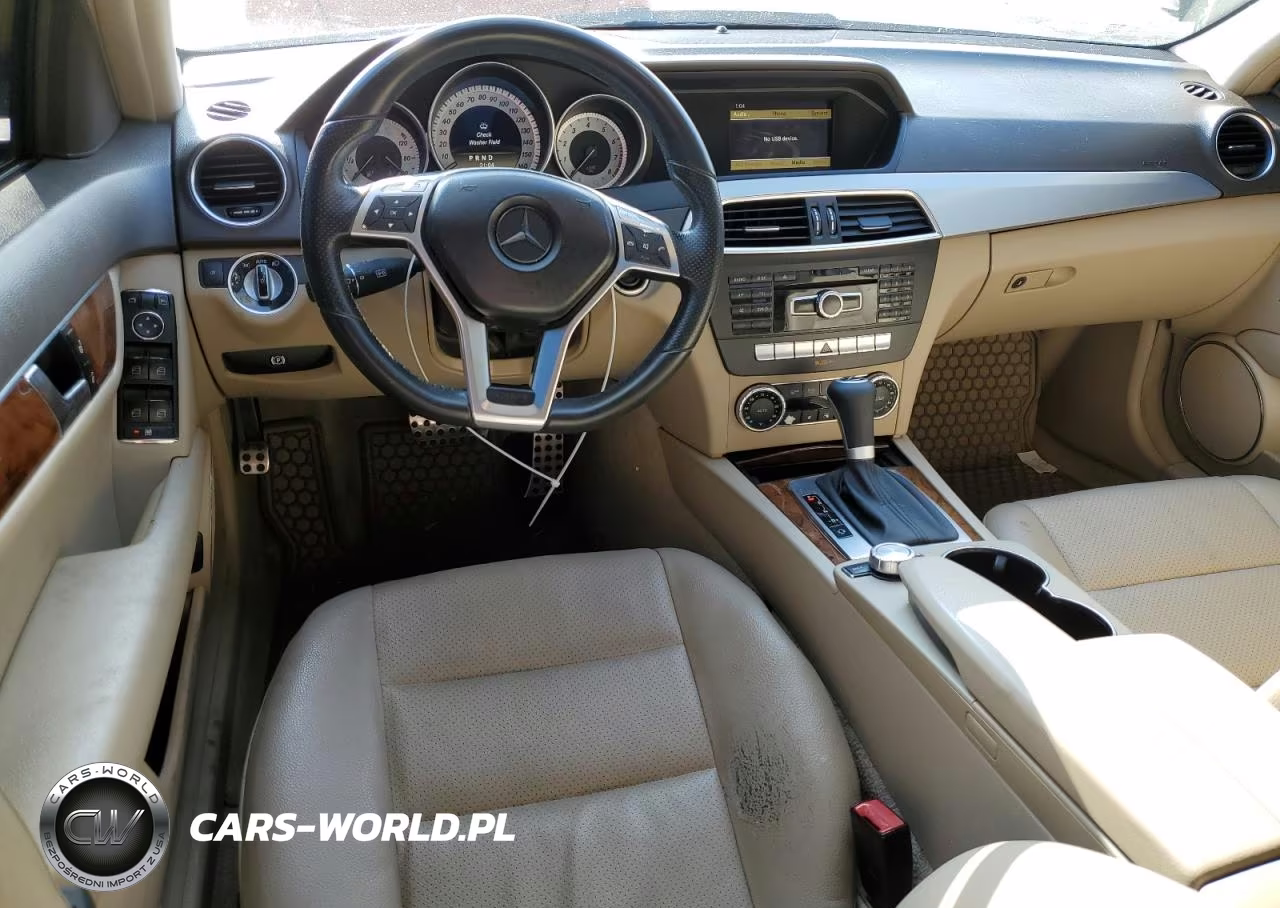 2010 Mercedes-Benz C VIN:WDDGF4HB1CA645951 - 8