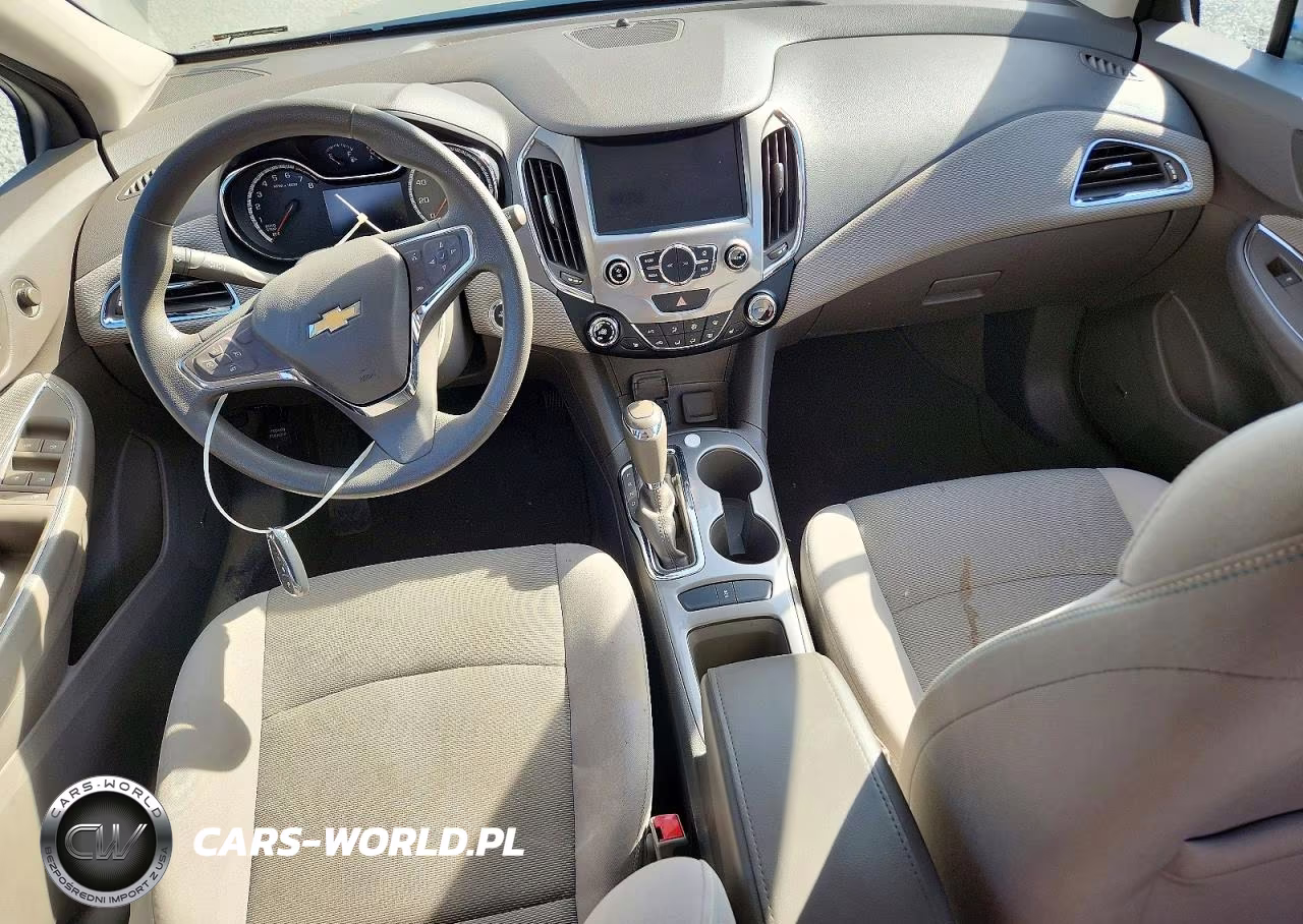 2017 Chevrolet Cruze Lt VIN:3G1BE6SM8HS544689 - 8