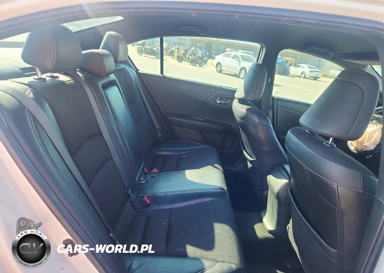 2016 Honda Accord Sport VIN:1HGCR2F58GA239755 - 10