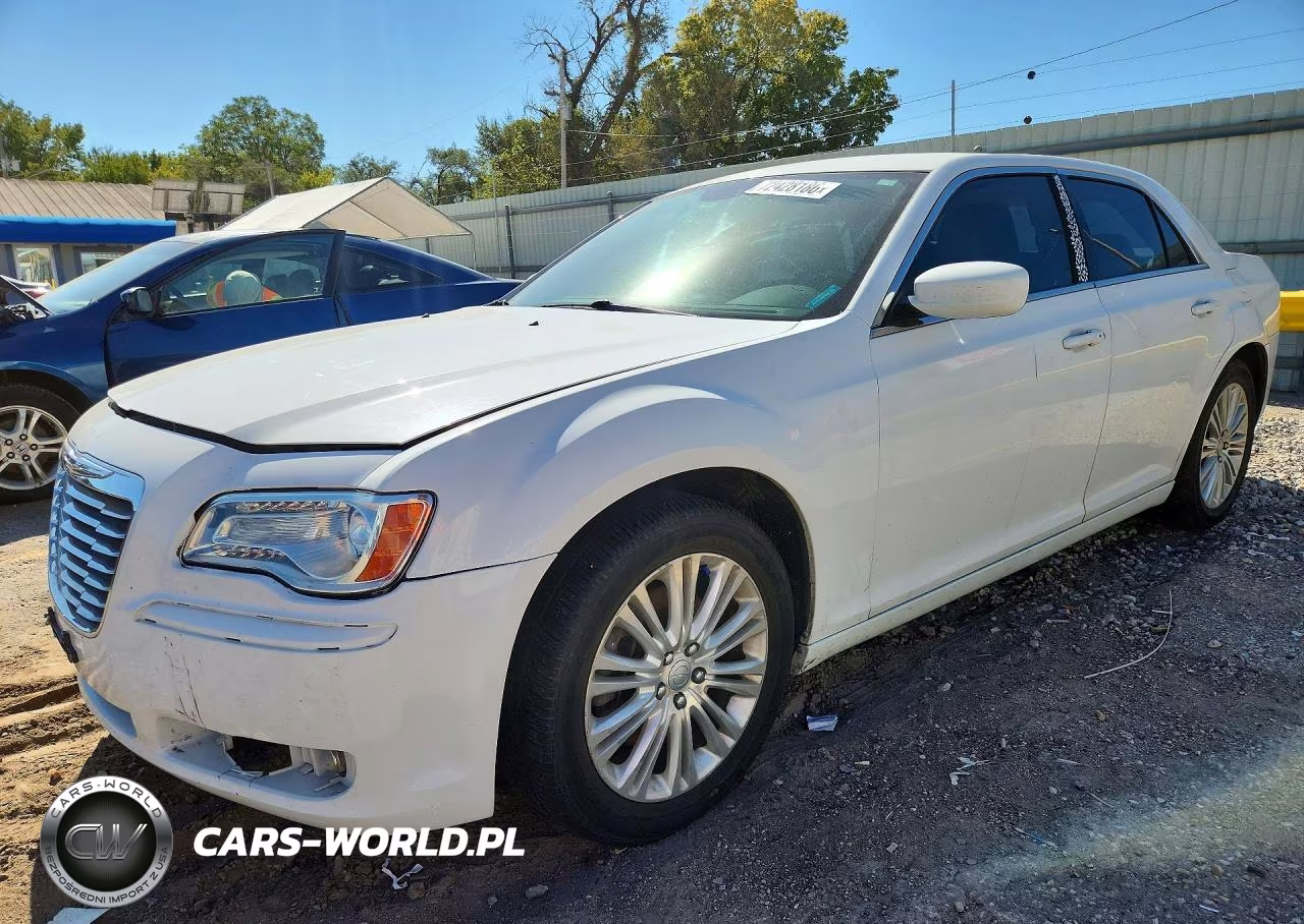 2014 Chrysler 300 – zdjęcie 1 z 12