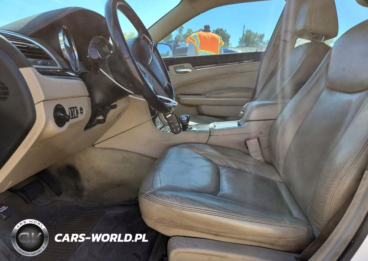 2014 Chrysler 300 VIN:2C3CCARG0EH144777 - 7